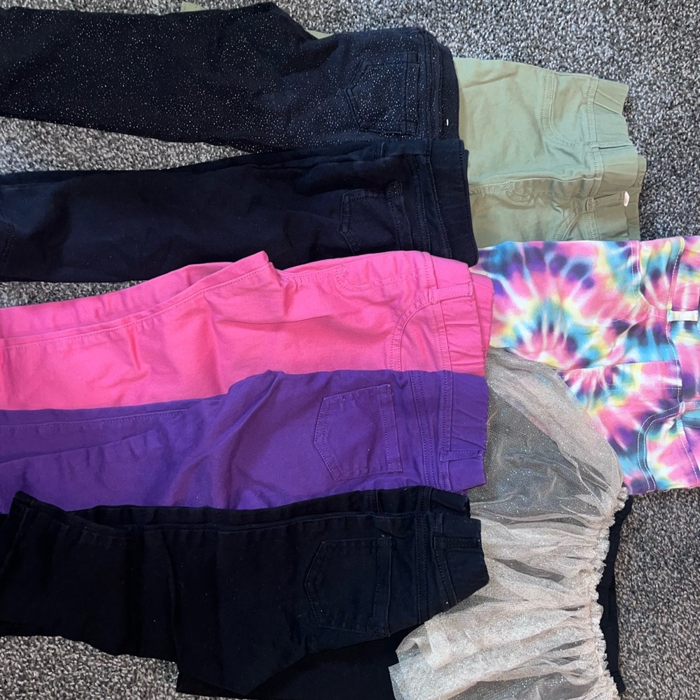 Size 24 months girls pants.. 8 pairs.. great condition